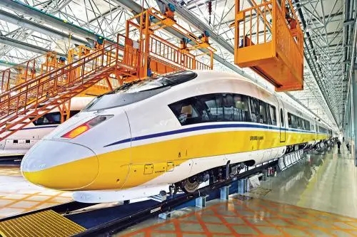 鸡西大屏商显如何读懂“适度超前”基建中的新机遇